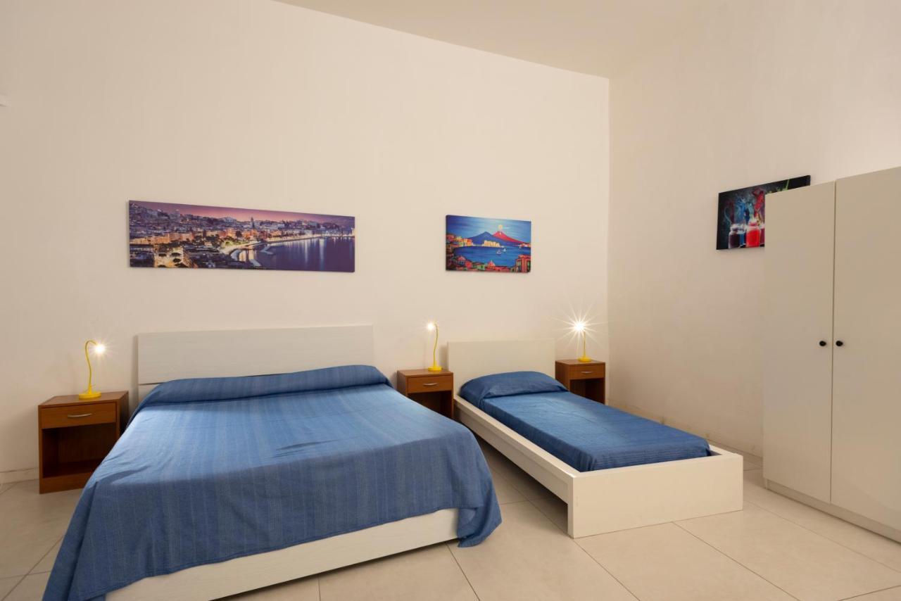 Geco'S Apartment Napoli Esterno foto