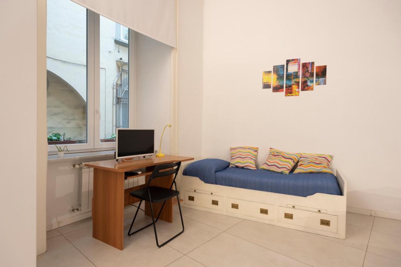 Geco'S Apartment Napoli Esterno foto