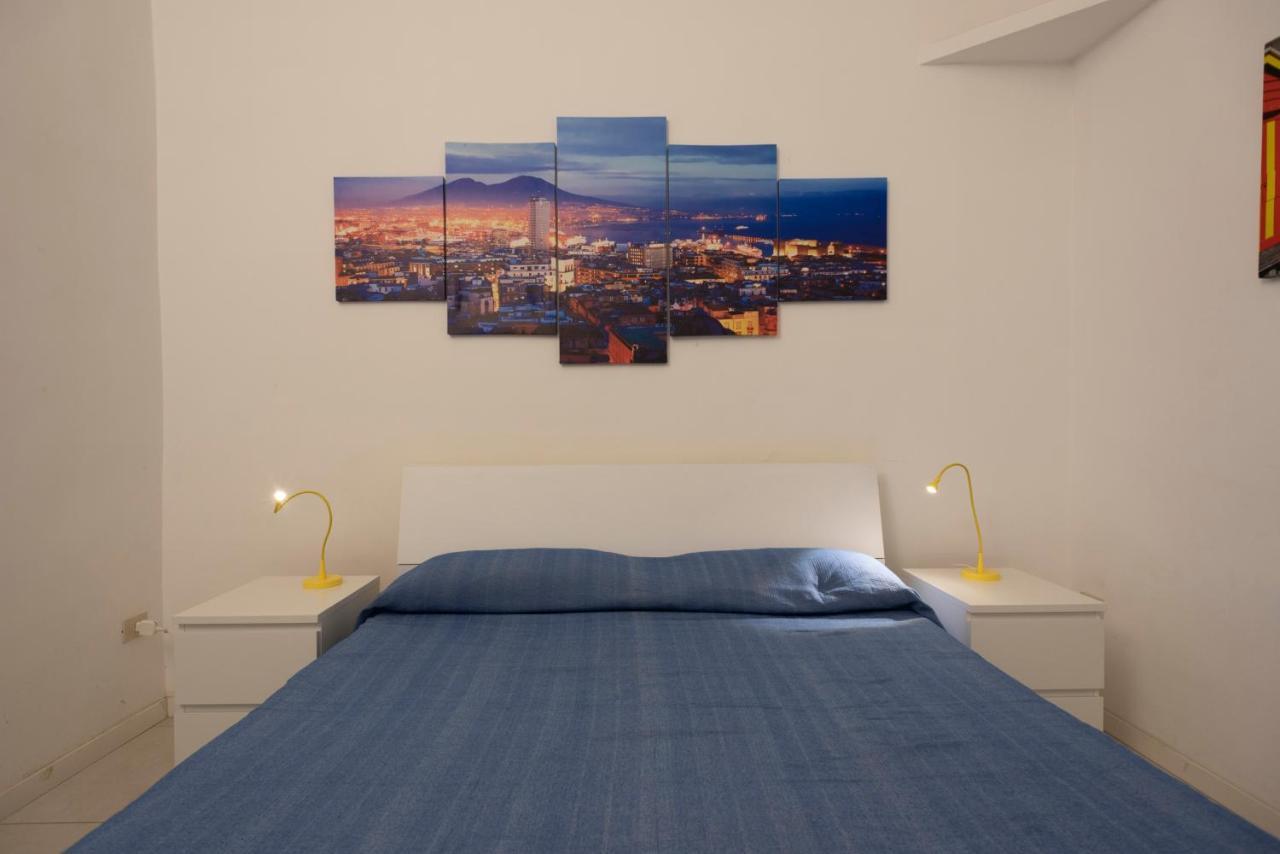 Geco'S Apartment Napoli Esterno foto