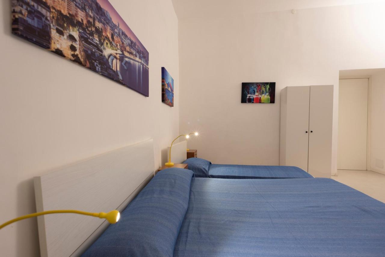 Geco'S Apartment Napoli Esterno foto