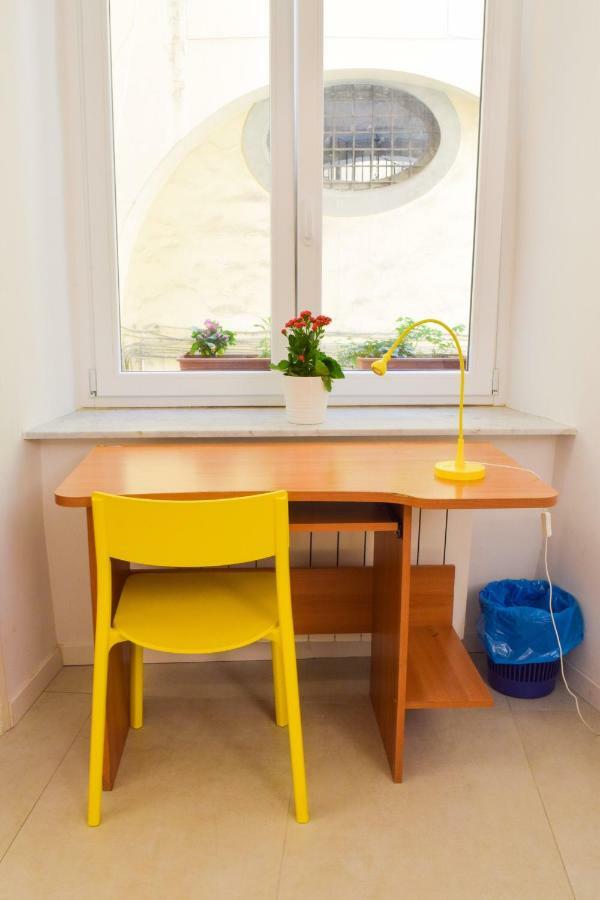 Geco'S Apartment Napoli Esterno foto